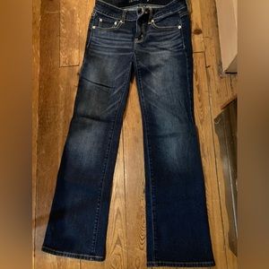 Women’s American Eagle jeans